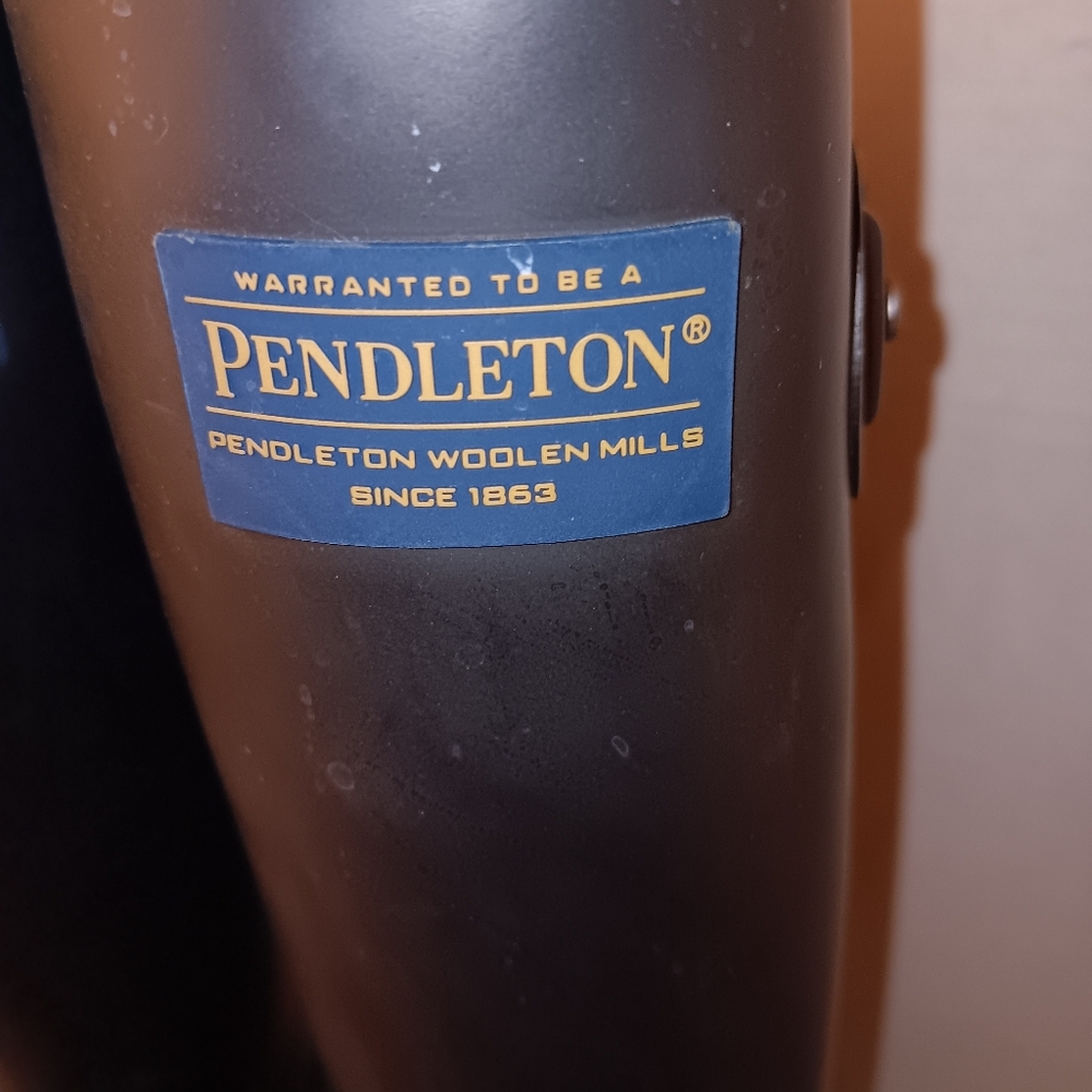 Pendleton Black Matte Rubber Boots 7M - Picture 8 of 10